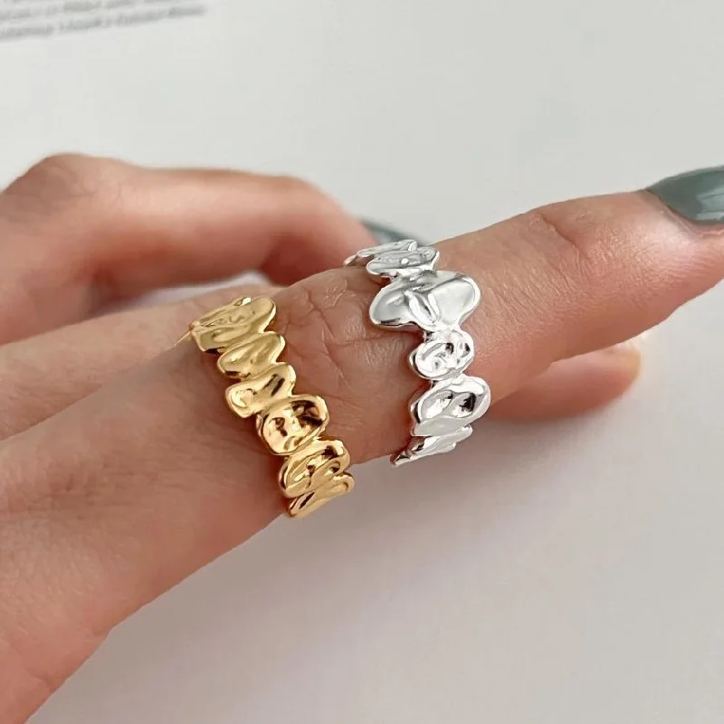 Special Ring J1683