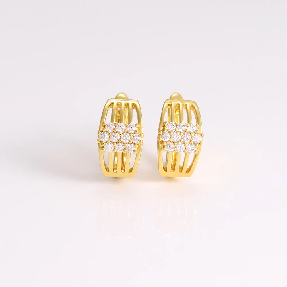 Golden Linear Ear Clip