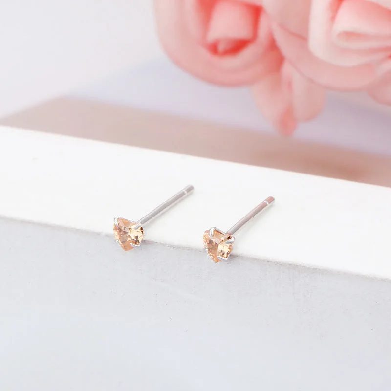 3mm Champagne Heart-Shaped Stud Earrings